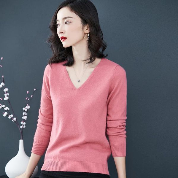 women's sweaters 2021 knitted sweater in autumn and winter, a short v neck, lady, thin jersey, loose student., White;black
women's sweaters 2021 knitted sweater in autumn and winter, a short v neck, lady, thin jersey, loose student., White;black