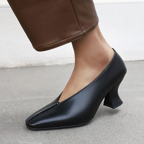 dress shoes pumps women's high heels 2021 quality deep v office wedges women black green red blue plus size 34-43
dress shoes pumps women's high heels 2021 quality deep v office wedges women black green red blue plus size 34-43