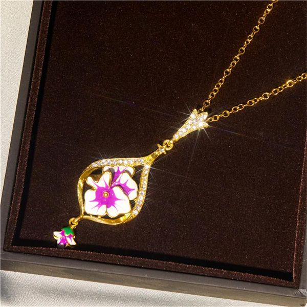 chains fashion trend exquisite white flower shape ladies birthday gift necklace wedding anniversary jewelry wholesale, Silver
chains fashion trend exquisite white flower shape ladies birthday gift necklace wedding anniversary jewelry wholesale, Silver