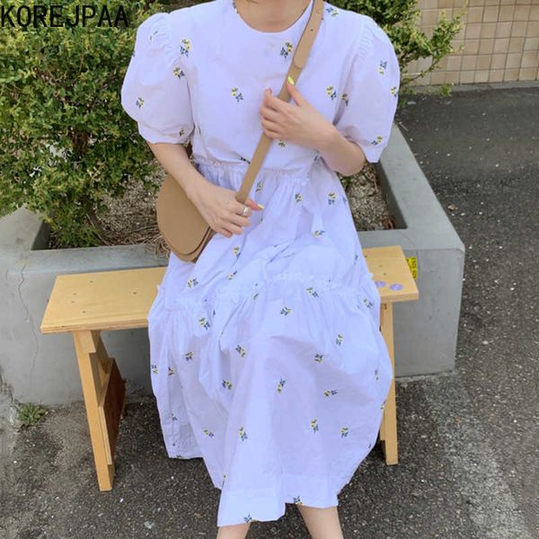 korejpaa women dress summer korean chic ladies fresh sweet round neck floral wood ear stitching loose puff sleeve vestidos 210526, Black;gray
korejpaa women dress summer korean chic ladies fresh sweet round neck floral wood ear stitching loose puff sleeve vestidos 210526, Black;gray
