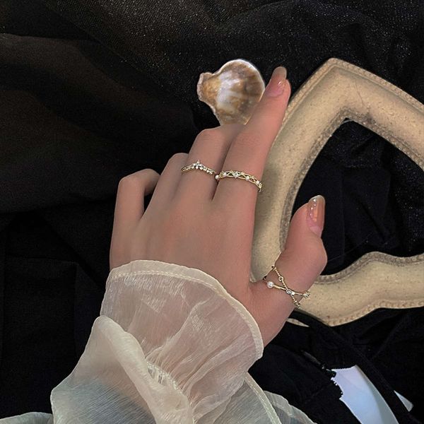 niche design female fashion personality zircon simple style index finger ring adjustable opening, Black
niche design female fashion personality zircon simple style index finger ring adjustable opening, Black