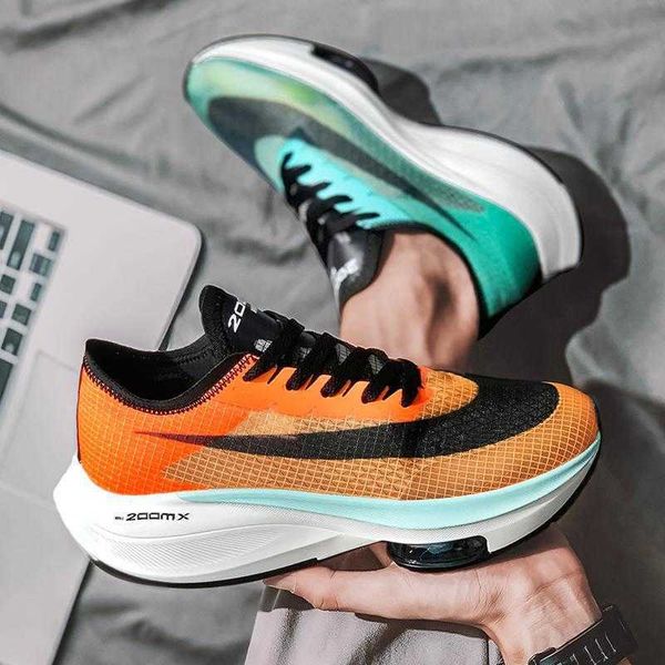 trendy korean men's sho summer breathable shock-absorbing running flying horse sports marathon
trendy korean men's sho summer breathable shock-absorbing running flying horse sports marathon