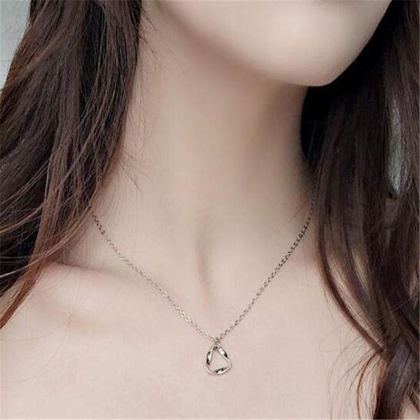 exquisite silver color irregular twisted triangle pendant necklace female clavicle chain party jewelry necklaces
exquisite silver color irregular twisted triangle pendant necklace female clavicle chain party jewelry necklaces