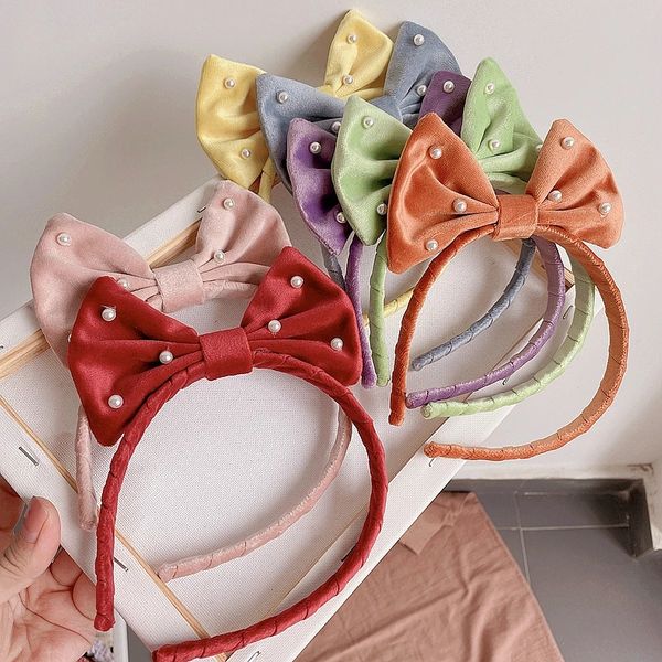new french retro pearl velvet candy color children's side bow headband head buckle hairpin headdress hair accessories, Slivery;white
new french retro pearl velvet candy color children's side bow headband head buckle hairpin headdress hair accessories, Slivery;white