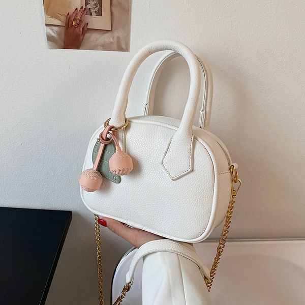 niche design selling handbags all-match 2021 new chain messenger bag handbag square bag shoulder bag width 21cm
niche design selling handbags all-match 2021 new chain messenger bag handbag square bag shoulder bag width 21cm