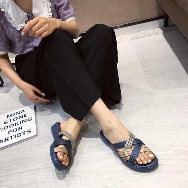 sandals summer women wholesale solid flat heel rubber sole peep toe beach outdoor casual female slides ladies shoes, Black
sandals summer women wholesale solid flat heel rubber sole peep toe beach outdoor casual female slides ladies shoes, Black
