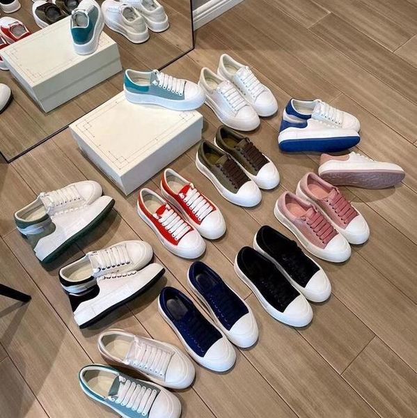 designer platform shoes women deck lace up plimsoll suede rubber bottom trainers black pink runner canvas sneakers with box eu35-40
designer platform shoes women deck lace up plimsoll suede rubber bottom trainers black pink runner canvas sneakers with box eu35-40
