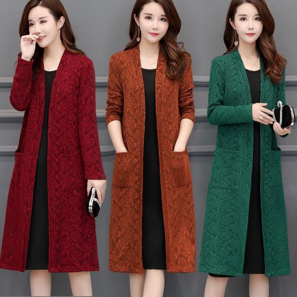 women's trench coats spring and autumn windbreaker middle-aged jacket long section over the knee large size national wind cardigan, Tan;black
women's trench coats spring and autumn windbreaker middle-aged jacket long section over the knee large size national wind cardigan, Tan;black