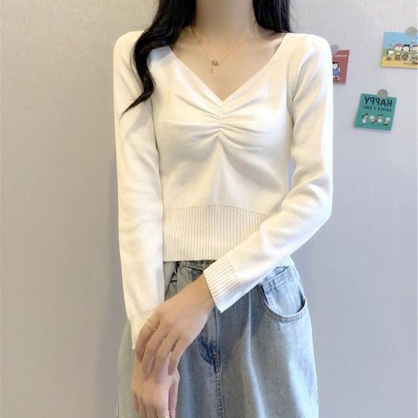 women's t-shirt 2021 early autumn net red design sense v-neck long sleeve underwear bottomed sweater short trend, White
women's t-shirt 2021 early autumn net red design sense v-neck long sleeve underwear bottomed sweater short trend, White
