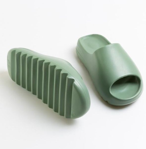 slippers indoor comfortable soft men women non-slip bathroom home shoes flat eva thick sole slides women's sandals, Black
slippers indoor comfortable soft men women non-slip bathroom home shoes flat eva thick sole slides women's sandals, Black