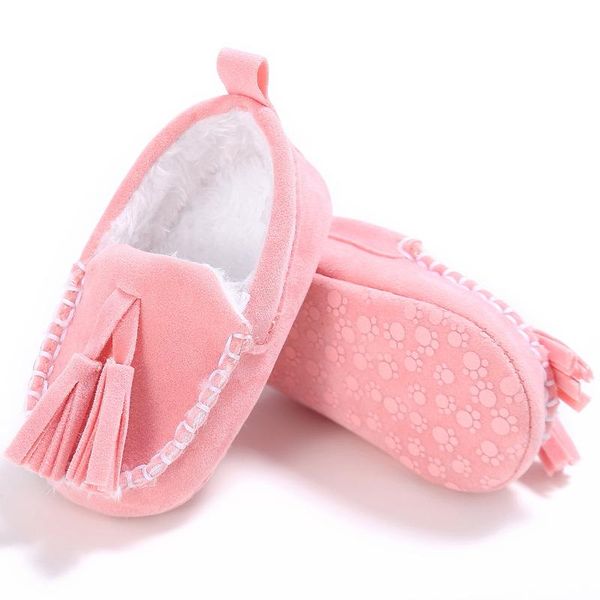 first walkers cute born infant girls boys winter warm fringe snow shoes baby soft bottom walker crib fur borns toddler
first walkers cute born infant girls boys winter warm fringe snow shoes baby soft bottom walker crib fur borns toddler