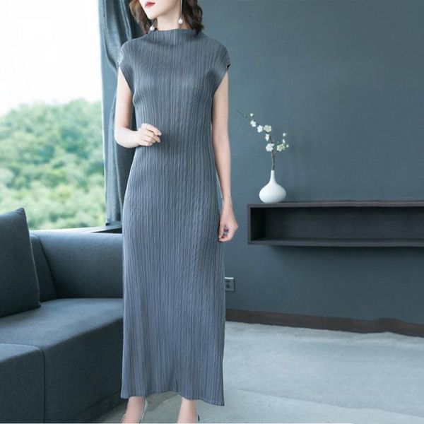 casual dresses fashion gray stand collar sleeveless pleated slim dress loose plus woman versatile simple tide autumn tv792, Black;gray
casual dresses fashion gray stand collar sleeveless pleated slim dress loose plus woman versatile simple tide autumn tv792, Black;gray