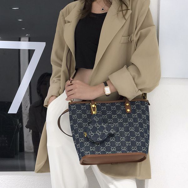 70% off exclusive classic tote bag large capacity shopping winter denim single shoulder diagonal cross handle mother two-piece set
70% off exclusive classic tote bag large capacity shopping winter denim single shoulder diagonal cross handle mother two-piece set