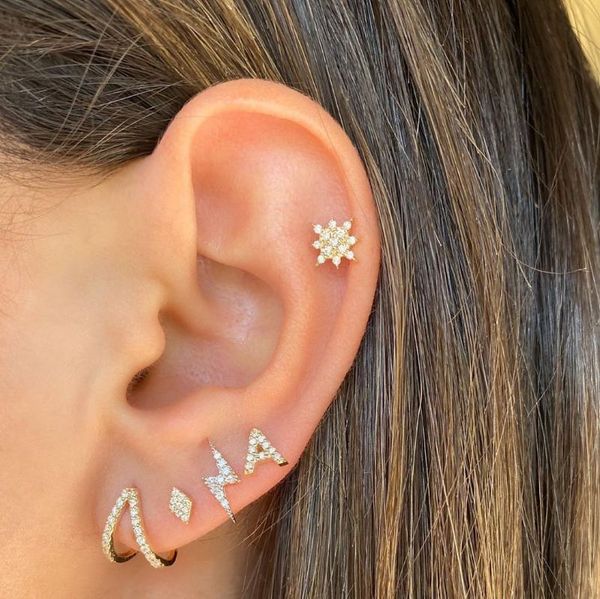 hoop & huggie cute girl piercing screw ear bone crown small stud earrings women micro pave white zircon earring for jewelry, Golden;silver
hoop & huggie cute girl piercing screw ear bone crown small stud earrings women micro pave white zircon earring for jewelry, Golden;silver