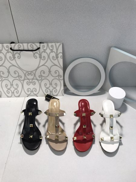 new summer slippers for women to wear net red rhinestones thick with no heel lazy all-match sandals and female high heels, Black
new summer slippers for women to wear net red rhinestones thick with no heel lazy all-match sandals and female high heels, Black