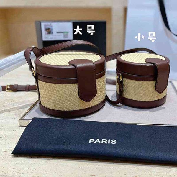 lisa's same bag, triumphal arch gift box, cowhide side stitching, cotton and hemp woven old flower lunch one shoulder small round bag z
lisa's same bag, triumphal arch gift box, cowhide side stitching, cotton and hemp woven old flower lunch one shoulder small round bag z