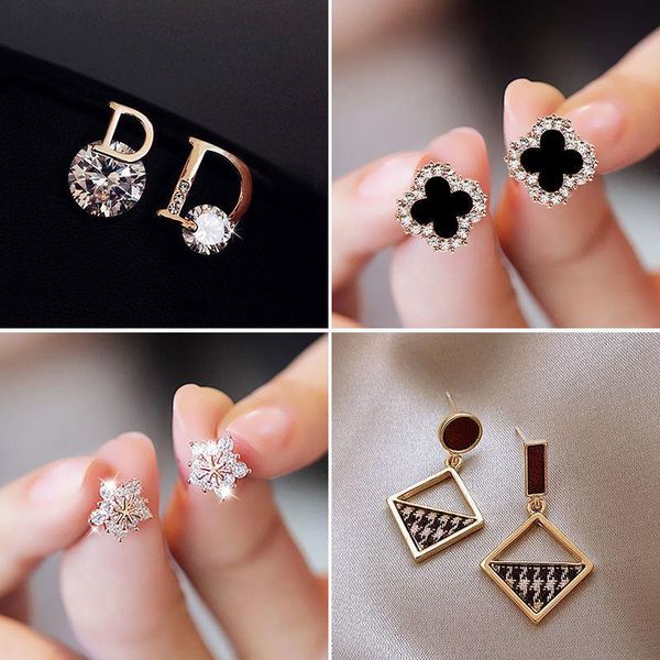 stud fashion european and american eersonality shiny d letter asymmetric earrings party queen trendsetter lady, Golden;silver
stud fashion european and american eersonality shiny d letter asymmetric earrings party queen trendsetter lady, Golden;silver