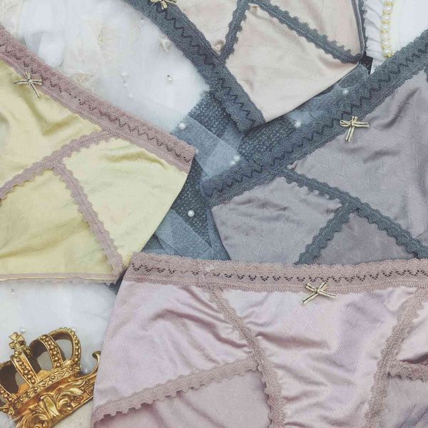 luxurious lace contrast women's underwear high elastic soft jacquard mid waist graphene cotton crotch briefs, Black;pink
luxurious lace contrast women's underwear high elastic soft jacquard mid waist graphene cotton crotch briefs, Black;pink
