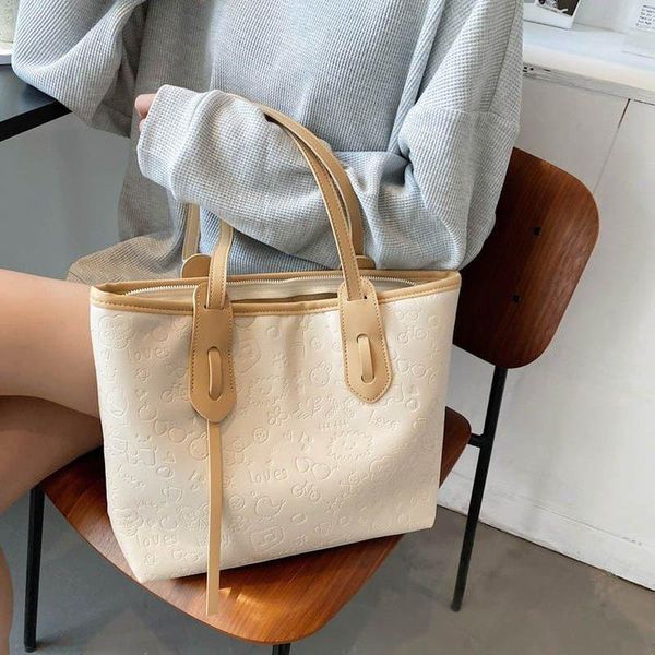 duffel bags large-capacity handbag female summer 2021 trendy fashion one-shoulder underarm bag net red casual ins portable tote
duffel bags large-capacity handbag female summer 2021 trendy fashion one-shoulder underarm bag net red casual ins portable tote