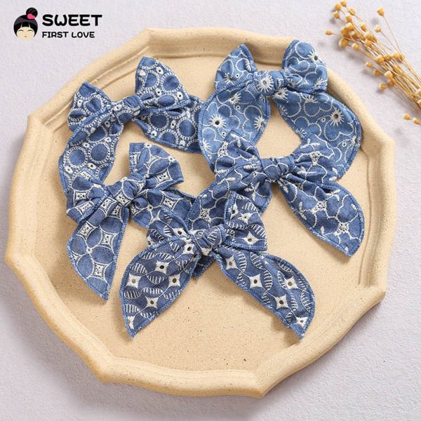 girls hair accessories kids hairclips bb clip barrettes clips children flower princess bow hollow embroidered b7539, Slivery;white
girls hair accessories kids hairclips bb clip barrettes clips children flower princess bow hollow embroidered b7539, Slivery;white