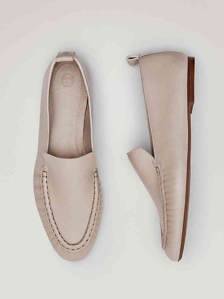 dress shoes withered flat women england style simple solid soft genuine leather slip-on loafers woman qt83, Black
dress shoes withered flat women england style simple solid soft genuine leather slip-on loafers woman qt83, Black
