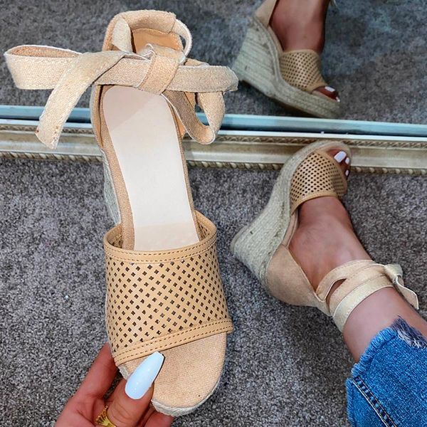slippers 2021 ankle lace-up women platform sandals summer fashion peep toe weave wedge heels shoes 37-42, Black
slippers 2021 ankle lace-up women platform sandals summer fashion peep toe weave wedge heels shoes 37-42, Black