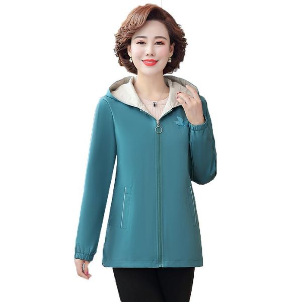 middle-aged and elderly women's coat 2021 spring autumn casual hooded zipper short jacket outwear female plus size 5xl jackets, Black;brown 
middle-aged and elderly women's coat 2021 spring autumn casual hooded zipper short jacket outwear female plus size 5xl jackets, Black;brown