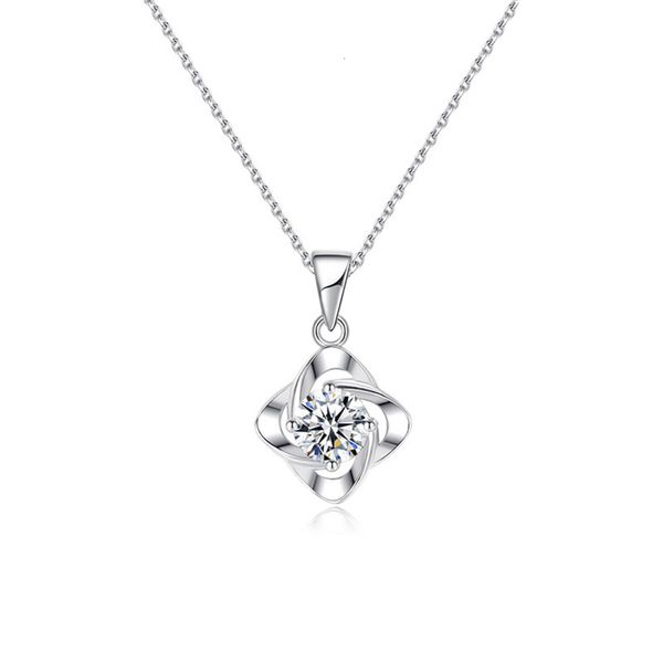 925 sterling silver mosang diamond clover pendant necklace d color 1 carat live broadcast net red, Black
925 sterling silver mosang diamond clover pendant necklace d color 1 carat live broadcast net red, Black