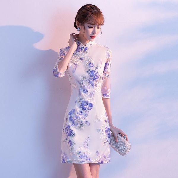 female satin straight dresses elegant embroidery flowers cheongsam skirt slim short evening dress bridesmaid wedding party gown ethnic cloth, Red
female satin straight dresses elegant embroidery flowers cheongsam skirt slim short evening dress bridesmaid wedding party gown ethnic cloth, Red