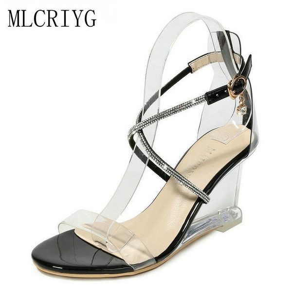dress shoes size 35-41 2021 women crystal sandals summertransparent heel buckle woman young lady high heels wild sandal, Black
dress shoes size 35-41 2021 women crystal sandals summertransparent heel buckle woman young lady high heels wild sandal, Black