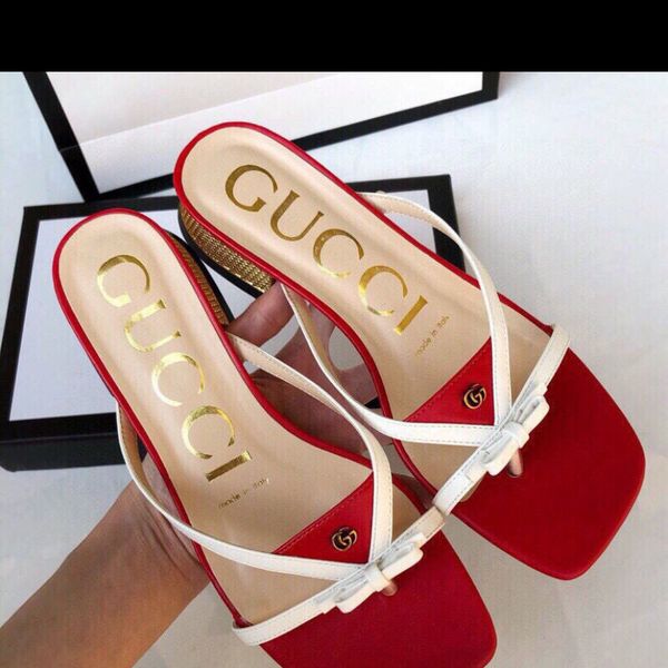 2021 spring new net red small fragrance hollow fashion women's shoes, simple small thick heel sandals, fairy styleluxury design ysj, Black
2021 spring new net red small fragrance hollow fashion women's shoes, simple small thick heel sandals, fairy styleluxury design ysj, Black