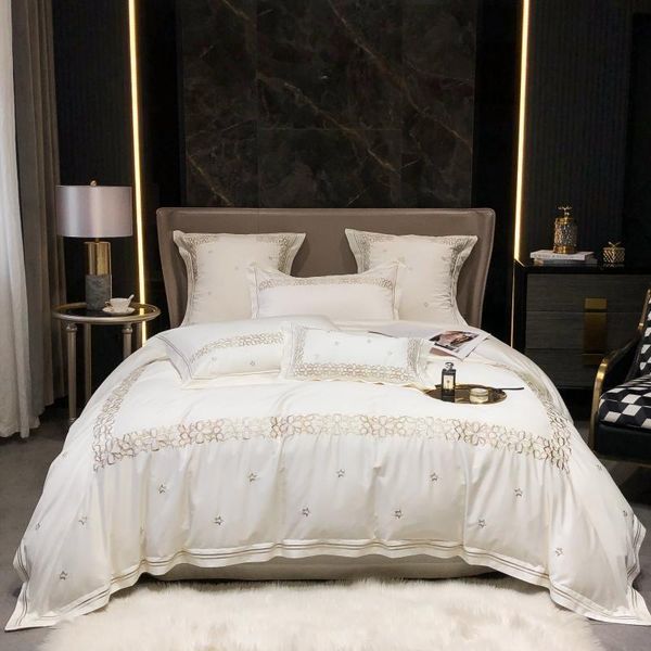 bedding sets egyptian cotton duvet cover set king size 4pcs white golden silver embroidery with bed sheet pillowcases
bedding sets egyptian cotton duvet cover set king size 4pcs white golden silver embroidery with bed sheet pillowcases