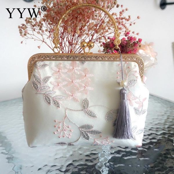 evening bags lace mesh cheongsam bag retro elegant chinese antique portable summer all-match small handbag or crossbody for woman
evening bags lace mesh cheongsam bag retro elegant chinese antique portable summer all-match small handbag or crossbody for woman