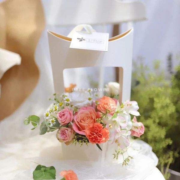 flower box waterproof paper handy gift bag kraft handbag wedding rose party packaging for candy cake birthday wrap
flower box waterproof paper handy gift bag kraft handbag wedding rose party packaging for candy cake birthday wrap