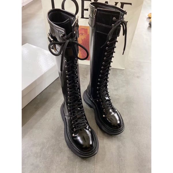 latest designer boots women shoes metal fashion luxury cool guy style leather cowhide suede and comfortable size for 34-40, Black
latest designer boots women shoes metal fashion luxury cool guy style leather cowhide suede and comfortable size for 34-40, Black