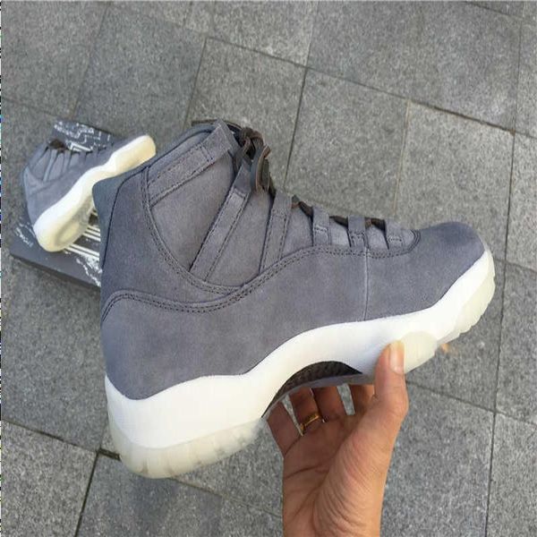boots good version jumpman 11 prm grey suede basketball shoes real carbon fiber 11s running sneakers men sport trainers come, Black
boots good version jumpman 11 prm grey suede basketball shoes real carbon fiber 11s running sneakers men sport trainers come, Black