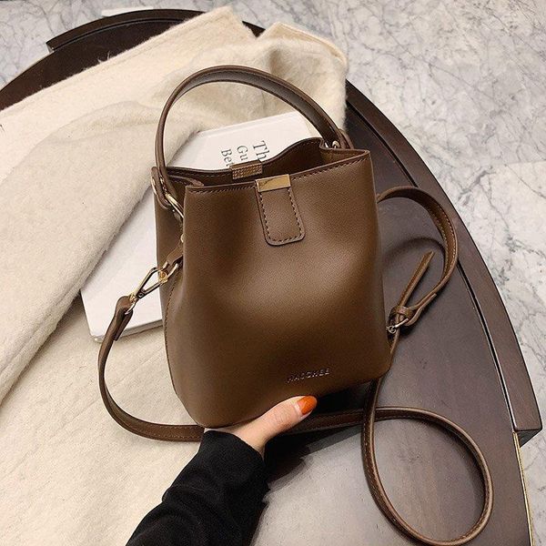 evening bags womens handbags versatile messenger women's 2021 fashion red bucket bag design shoulder handbag purses
evening bags womens handbags versatile messenger women's 2021 fashion red bucket bag design shoulder handbag purses
