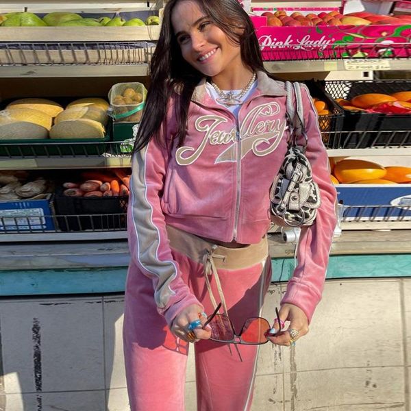 women's two piece pants women tracksuit embroidery letter velvet 2piece set fitness zip sweatshirt+sporty sweatpants matching activity, White
women's two piece pants women tracksuit embroidery letter velvet 2piece set fitness zip sweatshirt+sporty sweatpants matching activity, White