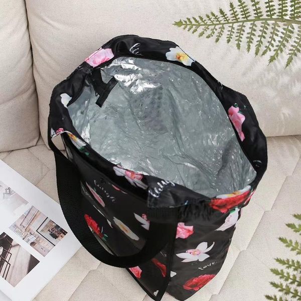 ice packs/isothermic bags big capacity nylon stylish printing folding cooler bag picnic lunch pack thermal supermarket insulated shop tote
ice packs/isothermic bags big capacity nylon stylish printing folding cooler bag picnic lunch pack thermal supermarket insulated shop tote