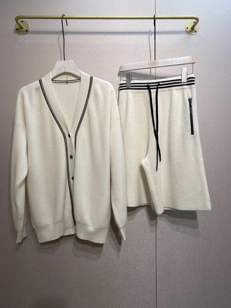 women's tracksuits 2021 women fashion suit cashmere cardigan + lace-up shorts 2-piece set 0917, Gray
women's tracksuits 2021 women fashion suit cashmere cardigan + lace-up shorts 2-piece set 0917, Gray