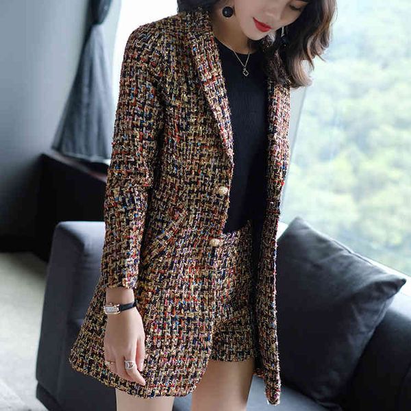new arrival luxury autumn winter 2 piece fashion women plaid tweed thick warm turn down collar blazer coat + short suits, White
new arrival luxury autumn winter 2 piece fashion women plaid tweed thick warm turn down collar blazer coat + short suits, White