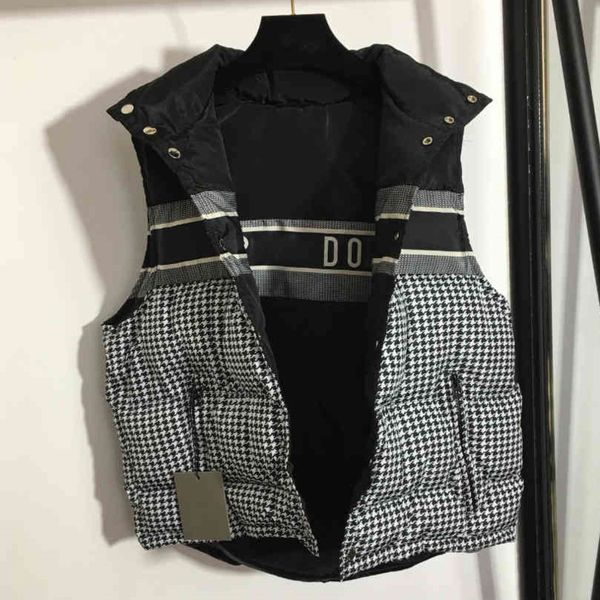 classic design women down jacket double-sided wear hoodie coat vest suit 98% high-end winter designer hooded bread jacket logo cd brand long, Black
classic design women down jacket double-sided wear hoodie coat vest suit 98% high-end winter designer hooded bread jacket logo cd brand long, Black