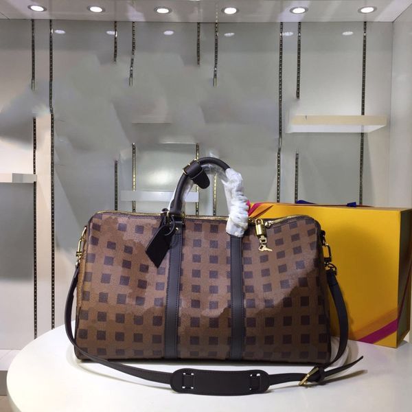 designer luxury leather men and women travel tote bag cross body large capacity outdoor leisure size 45cm 50cm 55cm, Red;black
designer luxury leather men and women travel tote bag cross body large capacity outdoor leisure size 45cm 50cm 55cm, Red;black