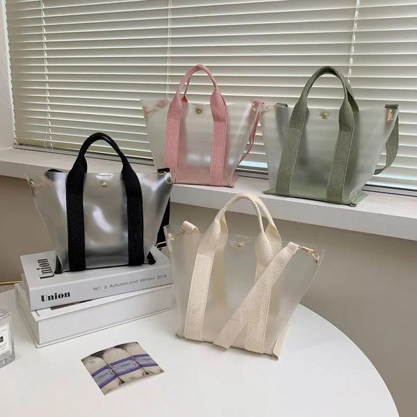 cosmetic bags & cases women's messenger bag 2021 french niche design western style transparent jelly small trendy fashion all-match sing
cosmetic bags & cases women's messenger bag 2021 french niche design western style transparent jelly small trendy fashion all-match sing