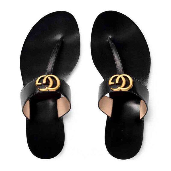 slippers sandals european station metal double-g button flip flops women's summer wear flat bottom low heel clip toe leather sandals la, Black
slippers sandals european station metal double-g button flip flops women's summer wear flat bottom low heel clip toe leather sandals la, Black