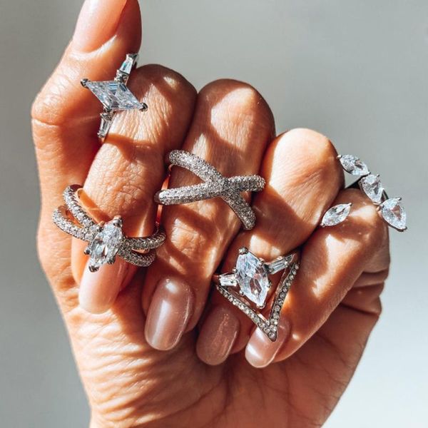 silver color cross zircon ring fashion cz crystal female jewelry rings for wedding party drop shopping crl1868, Slivery;golden
silver color cross zircon ring fashion cz crystal female jewelry rings for wedding party drop shopping crl1868, Slivery;golden