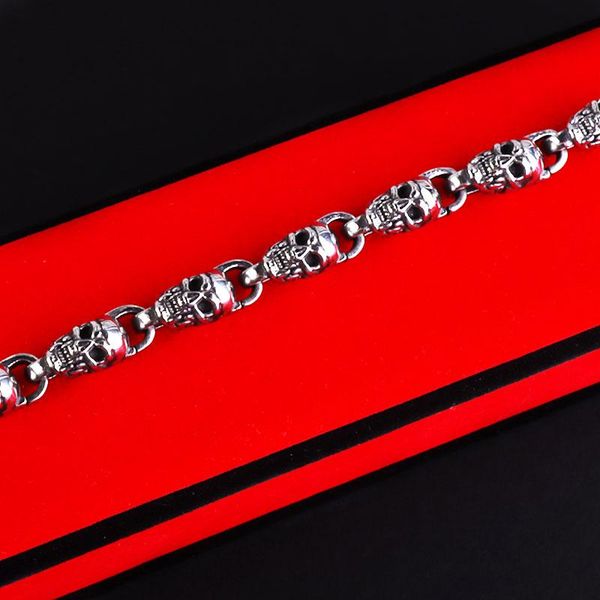 charm bracelets fashion trend hip-hop skull bracelet men domineering rock jewelry gift, Golden;silver
charm bracelets fashion trend hip-hop skull bracelet men domineering rock jewelry gift, Golden;silver