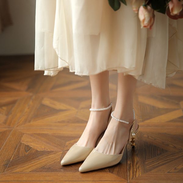 luxury dress shoes 2021 pointed single sho patent leather baotou sandal's pearl thin heel high heels french temperament summer, Black
luxury dress shoes 2021 pointed single sho patent leather baotou sandal's pearl thin heel high heels french temperament summer, Black