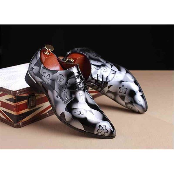 brand luxury designer genuine leather mens wholecut oxford shoes for men black brown dress business office formal size37-48
brand luxury designer genuine leather mens wholecut oxford shoes for men black brown dress business office formal size37-48