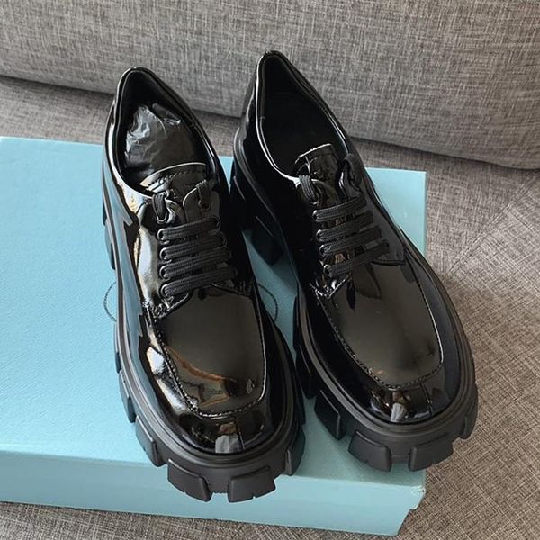 classic fashion ladies shoes all-match simple loafers british style retro casual internal thick bottom buty damskie dress, Black
classic fashion ladies shoes all-match simple loafers british style retro casual internal thick bottom buty damskie dress, Black